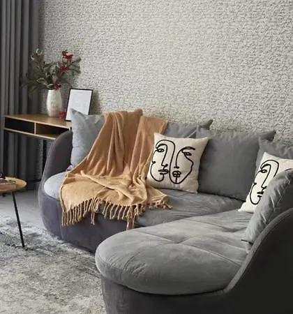 Appartement Flh - Coresi - Balcony & Free Parking Near Coresi Mall Braşov
