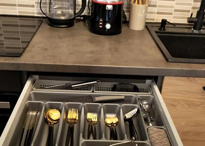 Flh - Coresi - Balcony & Free Parking Near Coresi Mall * Braşov